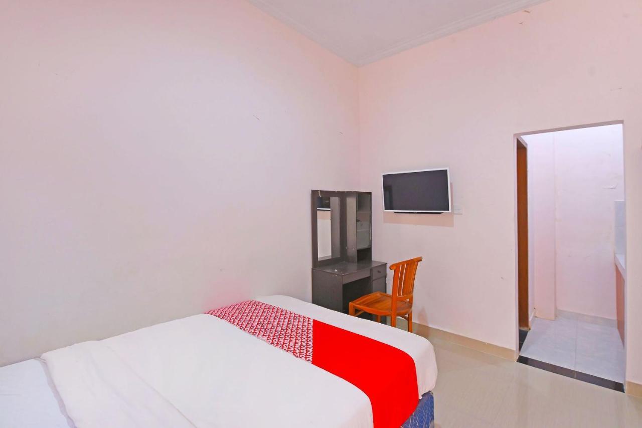 Oyo 91445 Sandat Guest House Denpasar Zewnętrze zdjęcie